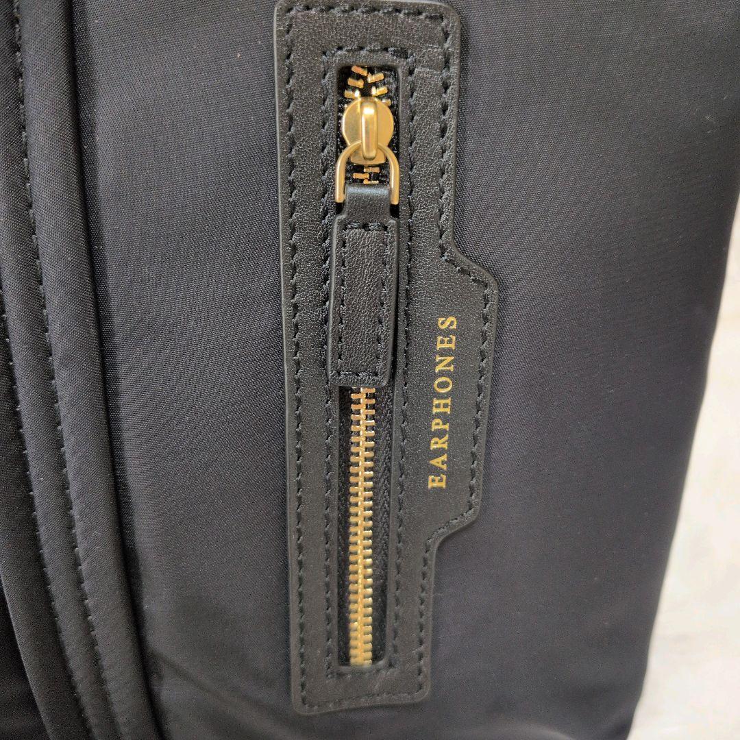 ANYA HINDMARCH アニヤ・ハインドマーチ インフライトバッグ