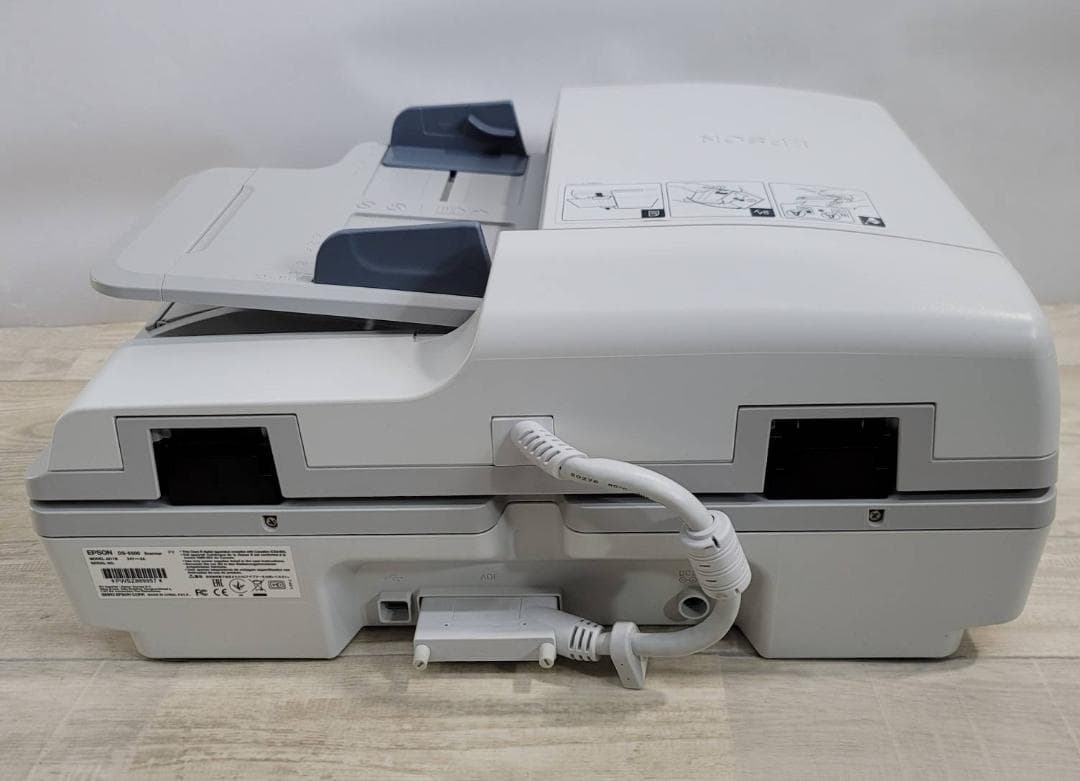【美品】エプソン EPSON A4高耐久フラットベッドスキャナー DS-6500