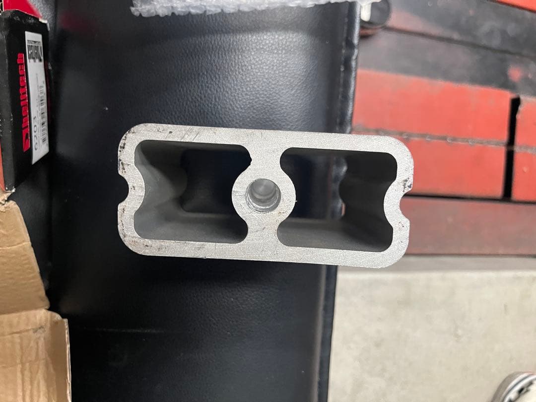 ベルテック　ダウンブロック4インチ