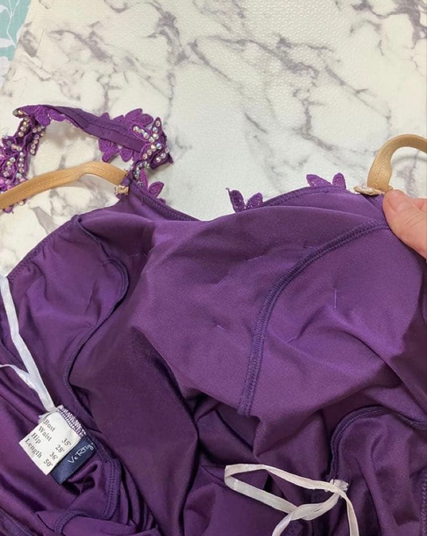 社交ダンスドレス　ダンスドレス　M 紫色　競技会　デモ　超豪華　レッスンウェア