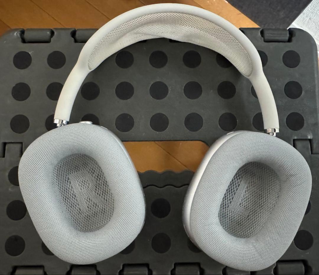 北条　Airpods Max シルバー 少し訳あり