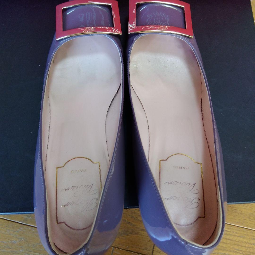 ROGER VIVIER ロジェヴィヴィエ トランペットパンプス パテントレザー