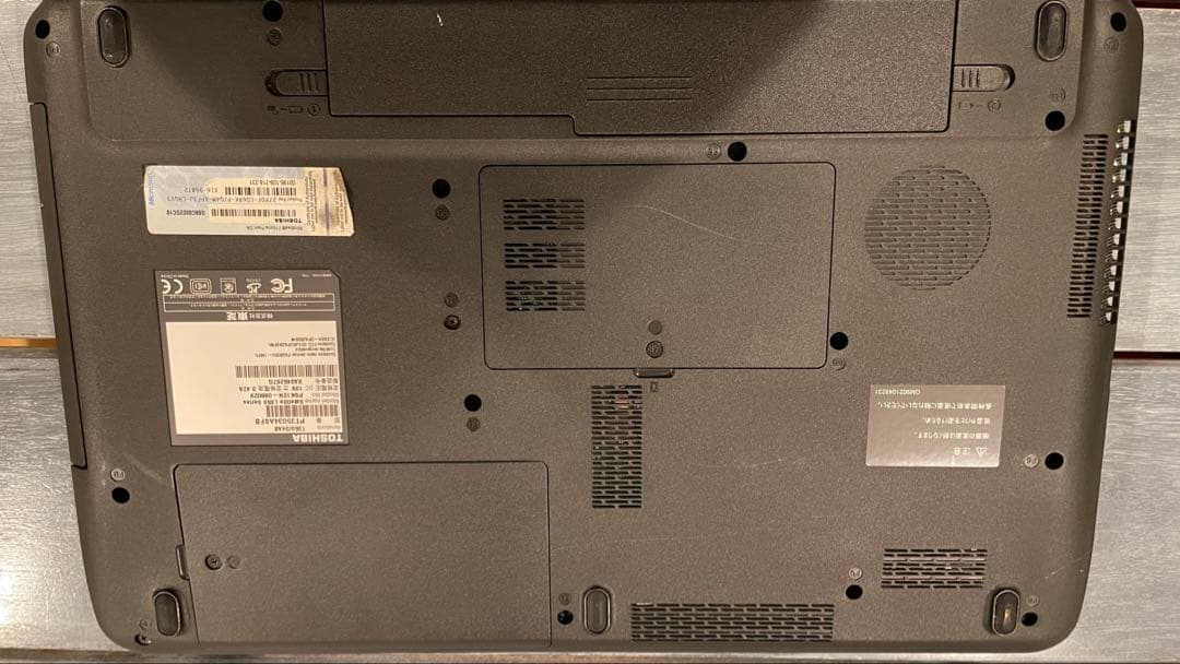 【メモリ増設済】東芝 dynabook T350/34AB★新品マウス付★美品