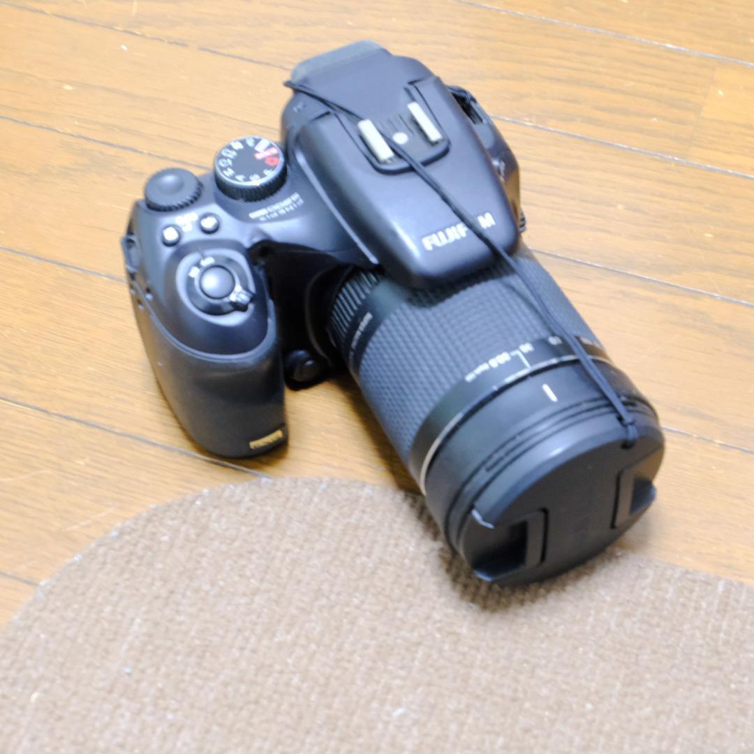 デジタルカメラ FUJIFILM FinePix S200EXR