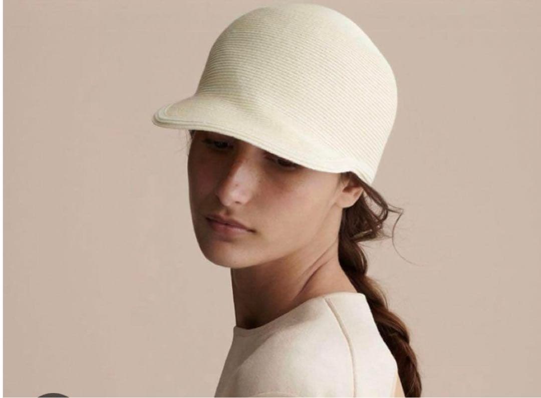 エルメス　キャップ　エマ　アイボリー