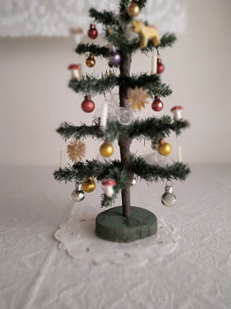 * antique ❀ キュートなオーナメント達と 本物のキャンドル * ツリー