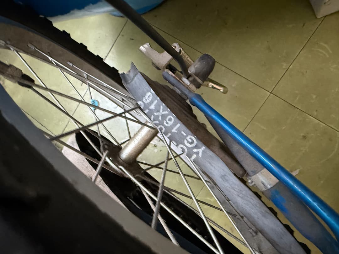 Jeep ジュニアサイクル 青 バスケット付き