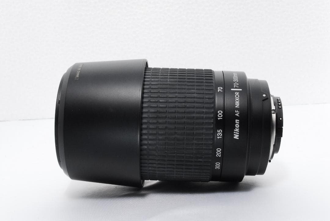 ❤️オススメ❤️望遠レンズ AF NIKKOR 70-300mm 1:4-5.6