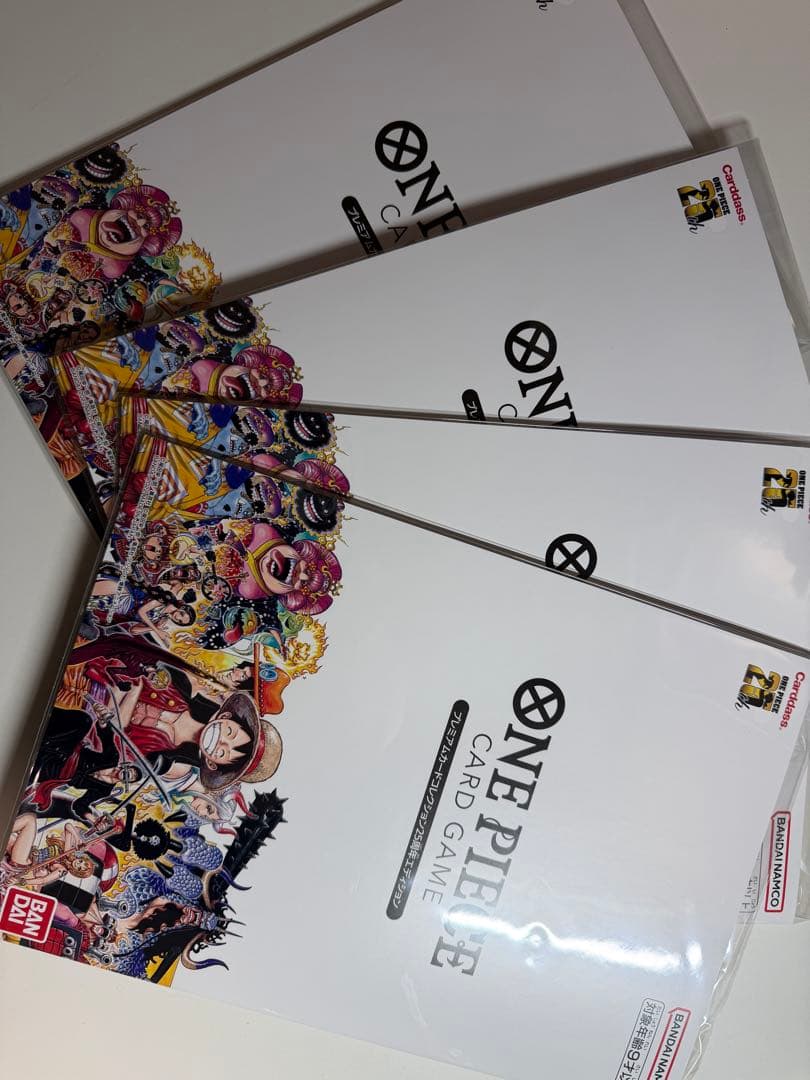 【新品未開封】ワンピースプレミアムカードコレクション25周年エディション