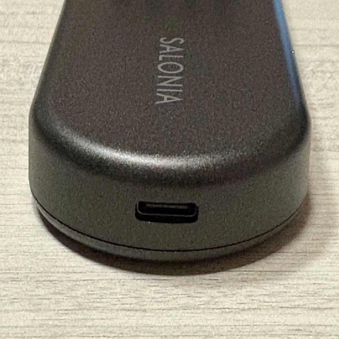 【未使用・美品】SALONIA EMSリフトブラシ 3Dケア ブラック