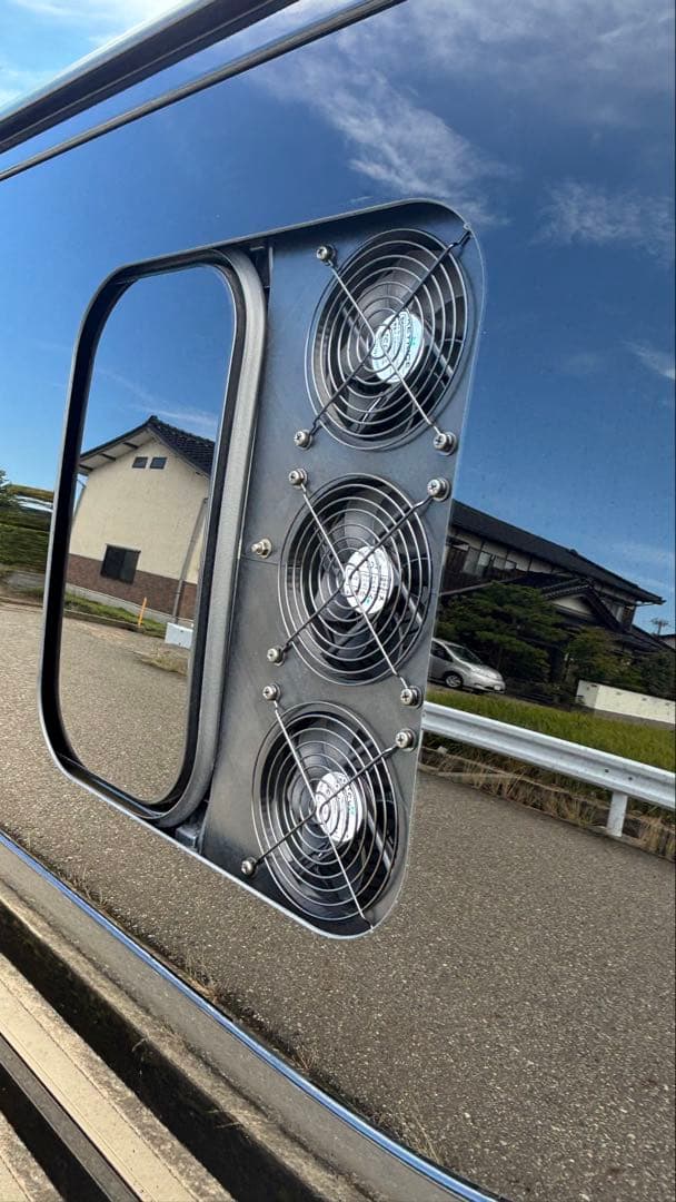 ハイエース 換気扇 ４型 〜 TAKAO 『運転席側・ルーバー付』