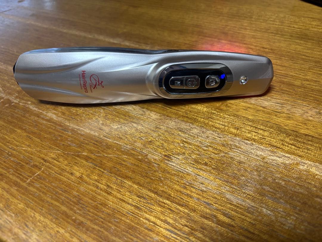 アデランスのヘアリプロZ、プレミアム　シャンパンゴールド