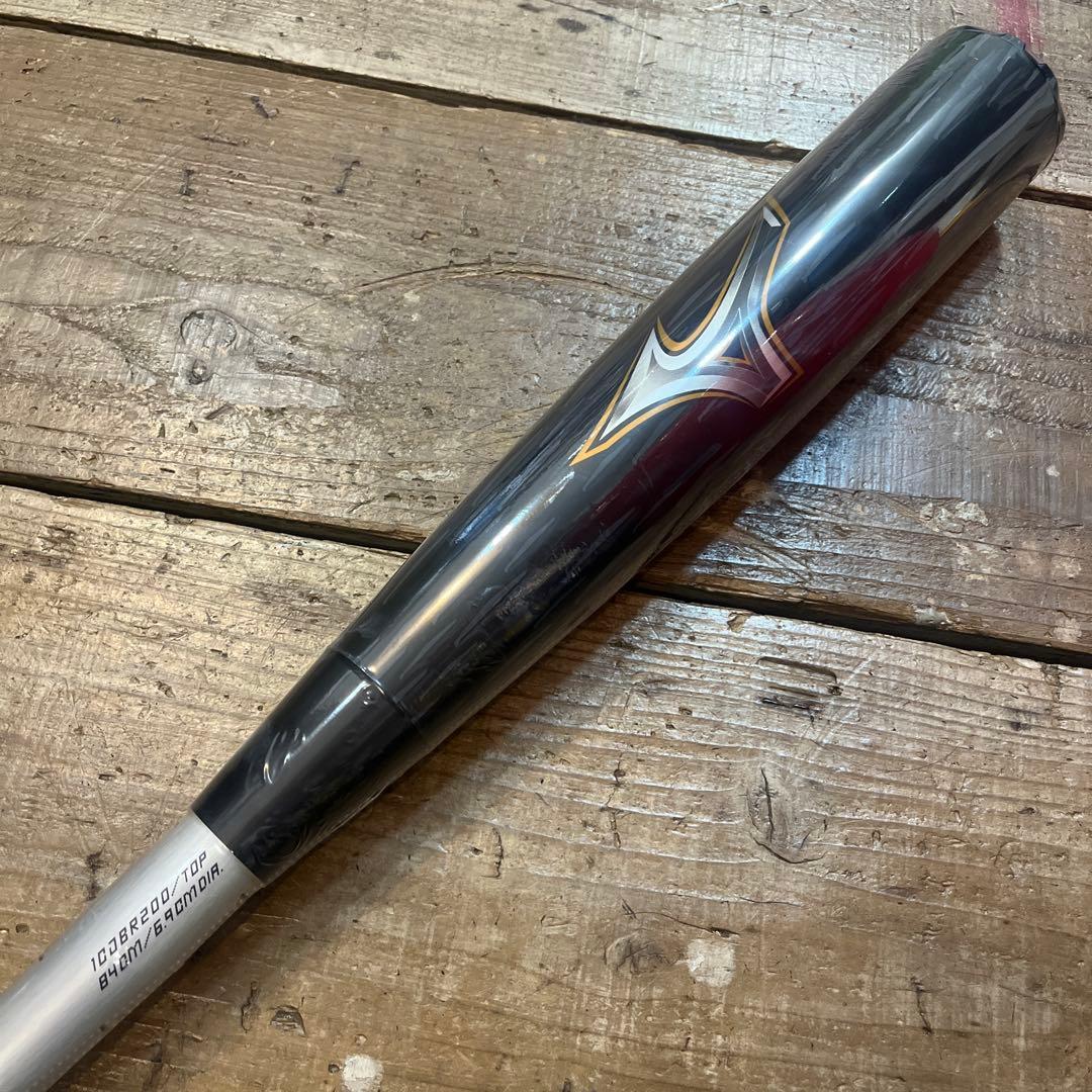 ミズノ軟式用バット ビヨンドマックスレガシーメタルトップ84㎝