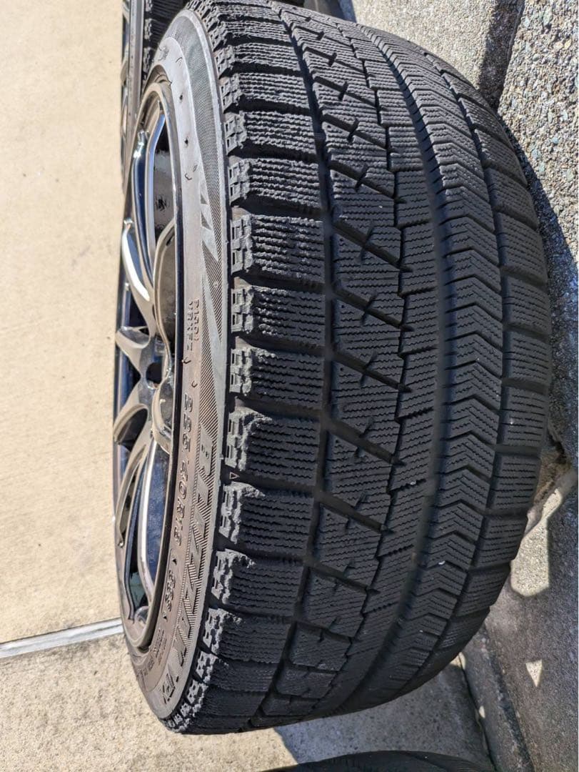 横浜市　225/40R18 スタッドレス　タイヤホイールセット　レクサスISなど