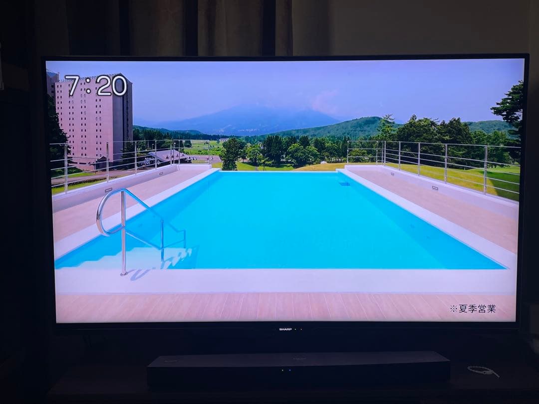 15日まで　シャープ液晶テレビアクオス　52型 LC52-US30　2016年製