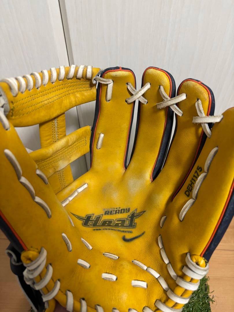 R*O様 一般軟式　大人用　ナイキ　内野手