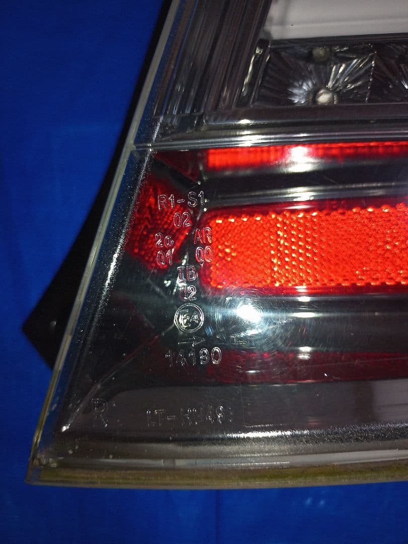 valenti 製　LED テールランプ クリア　ワゴンR　mh23