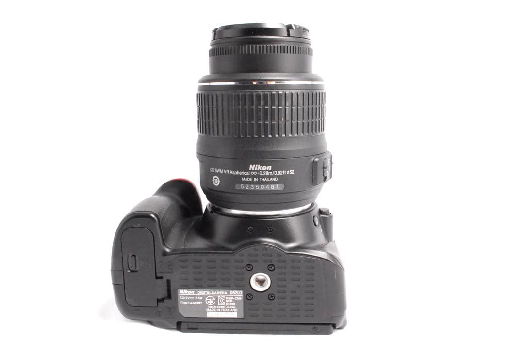 初心者向け✨美品✨手ぶれ補正機能付き✨Nikon D5300✨スマホ転送OK✨