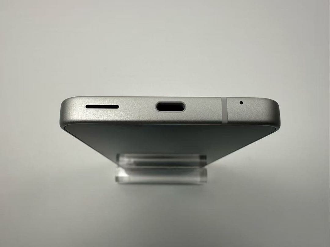 Aquos sense9 docomo SIMフリー ホワイト