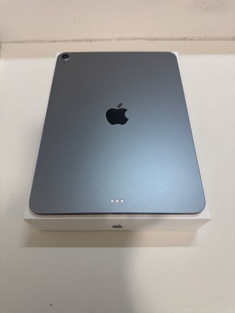 【美品】iPad Air M3 Wi-Fi 11インチ128GB &キーボード