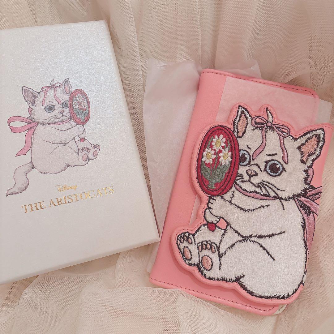 ヒグチユウコ　マリー　スマホケース