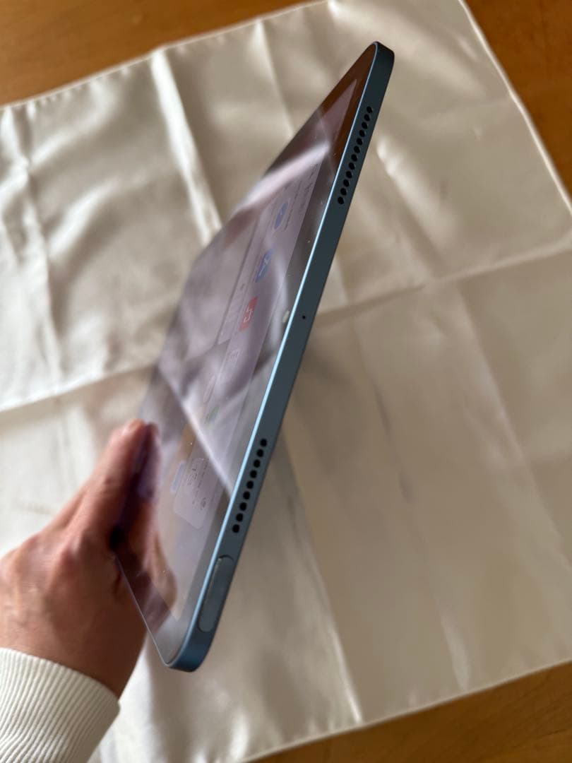 iPad Air (第5世代) 256GB ブルー バッテリー容量100%！