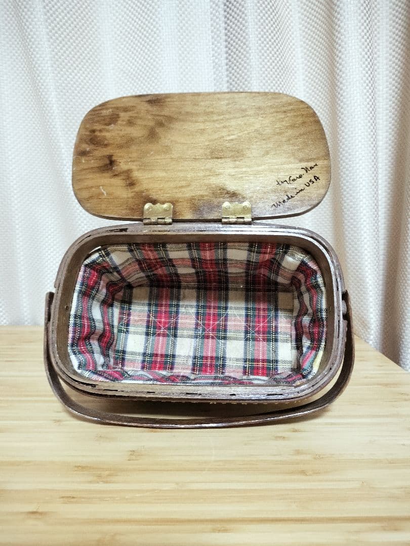 カロナンバスケット