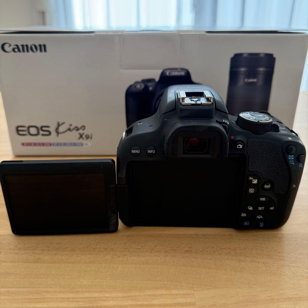 【匿名発送】Canon EOS Kiss X9i