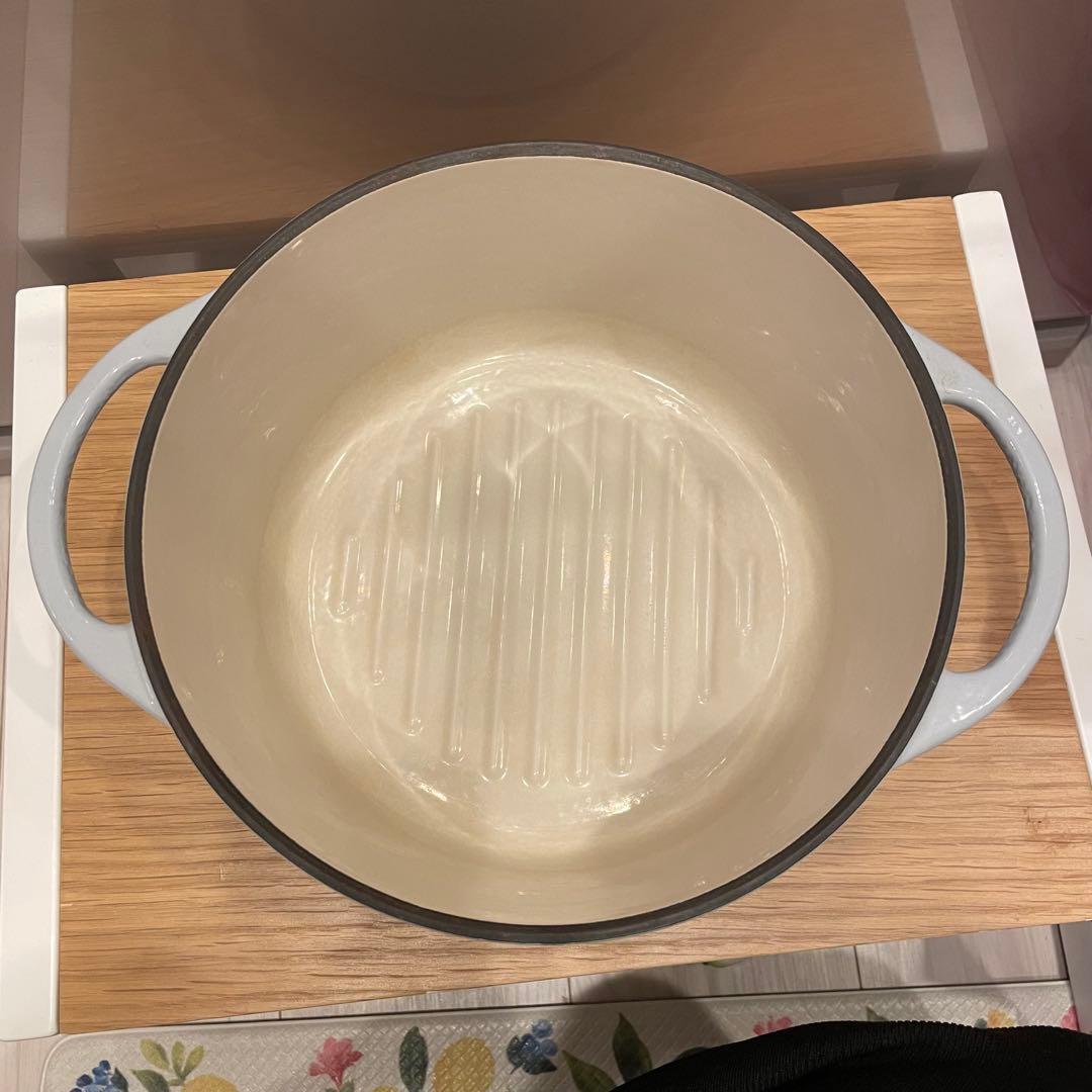 【美品】バーミキュラ 無水鍋 ホーロー鍋 22㎝ ストーン