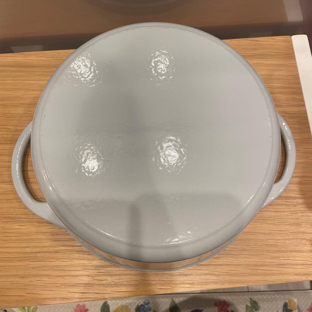 【美品】バーミキュラ 無水鍋 ホーロー鍋 22㎝ ストーン