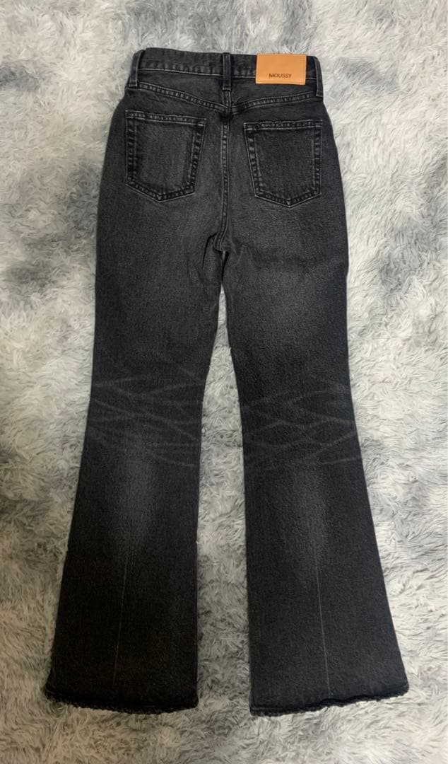 [ぱこ]MVS BLACK FLARE moussy