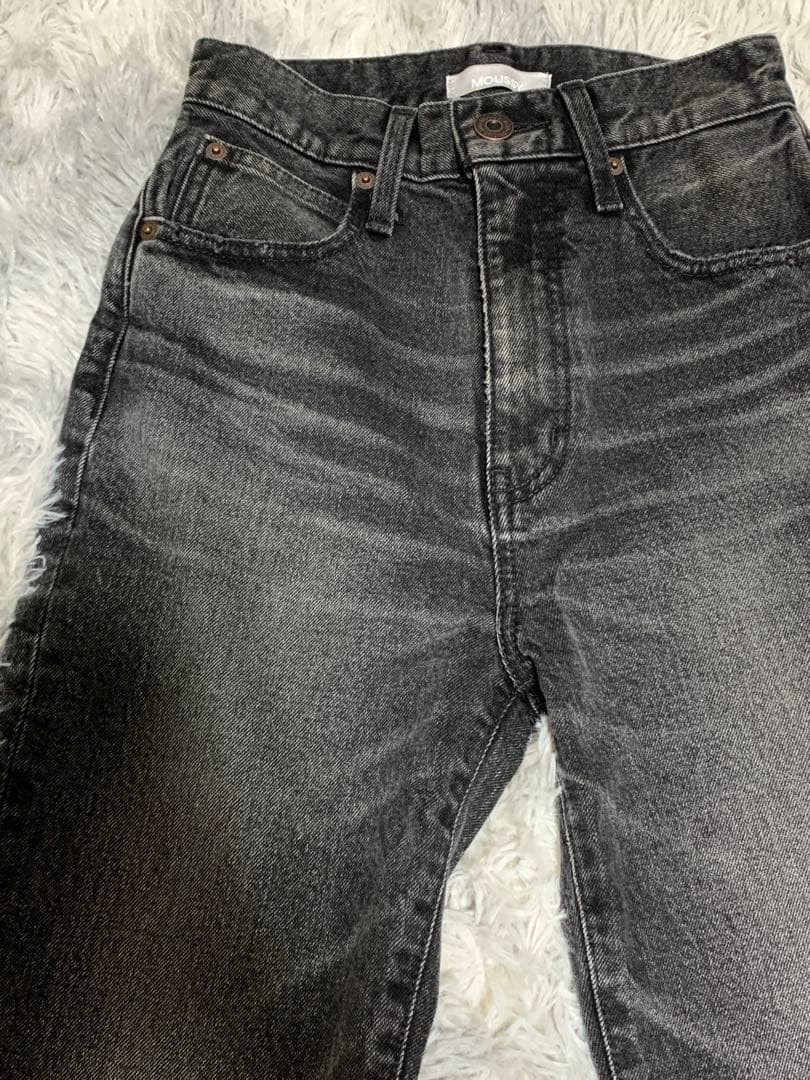 [ぱこ]MVS BLACK FLARE moussy