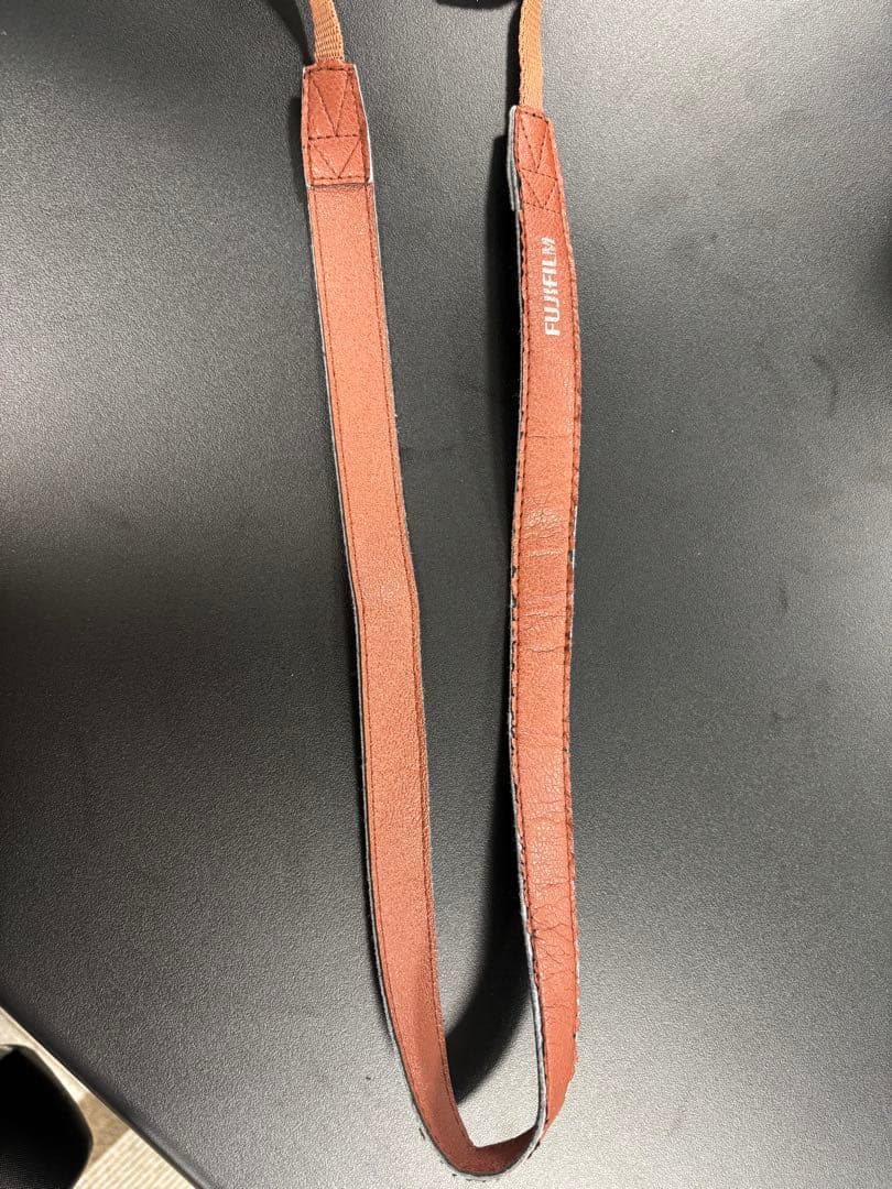 Fujifilm X-A5 XC15-45mmレンズ付き