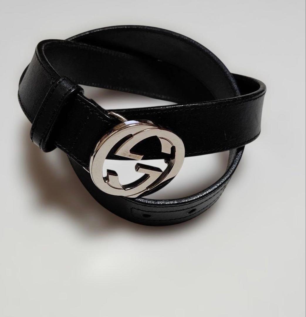 GUCCIブラックレザー ベルト ロゴバックル