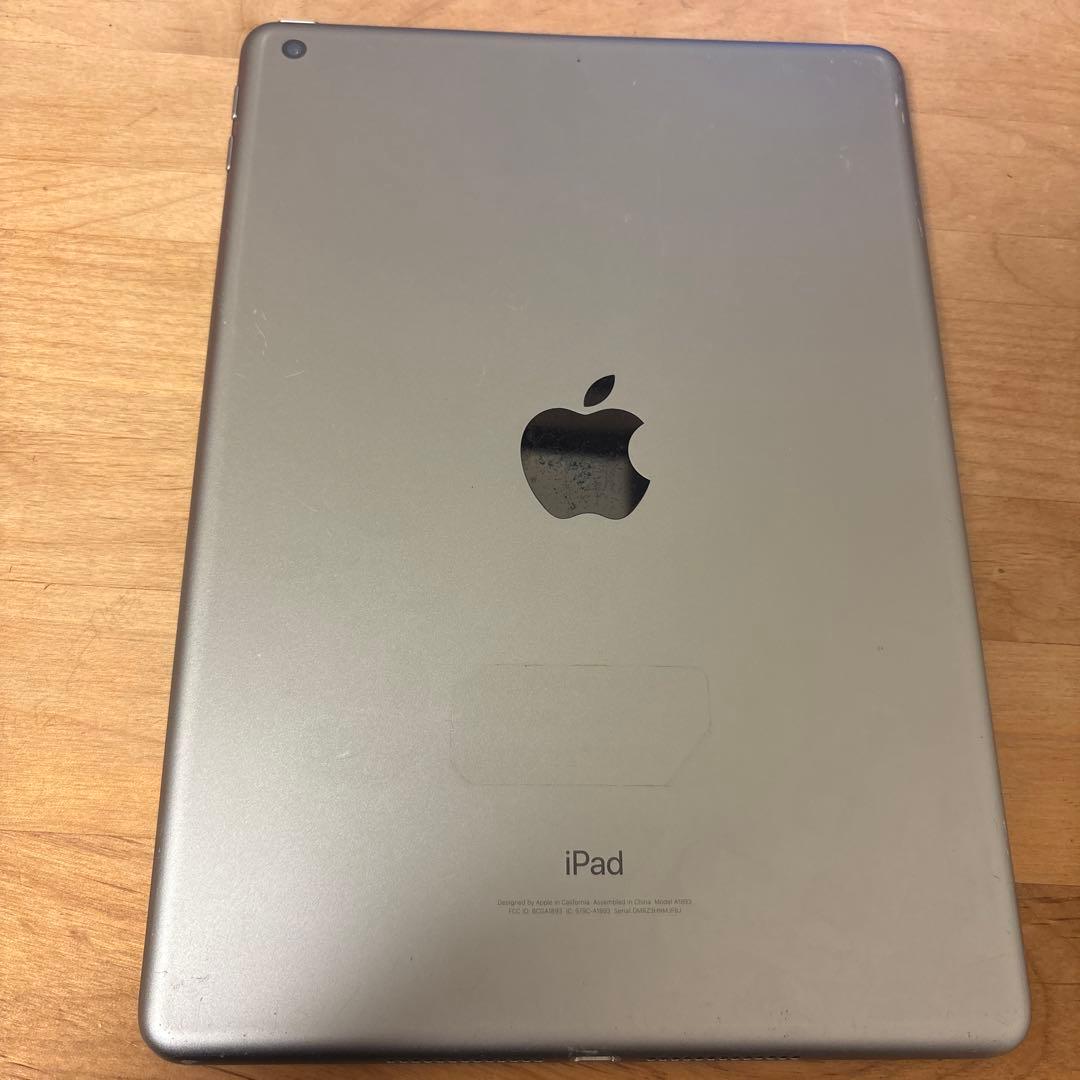 Apple iPad シルバー