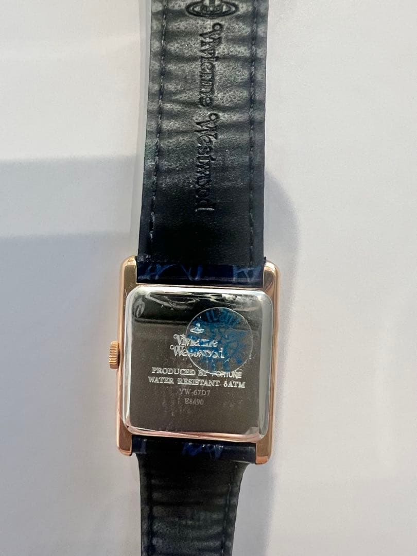 【限定デザイン】viviennewestwood 腕時計 ネイビー