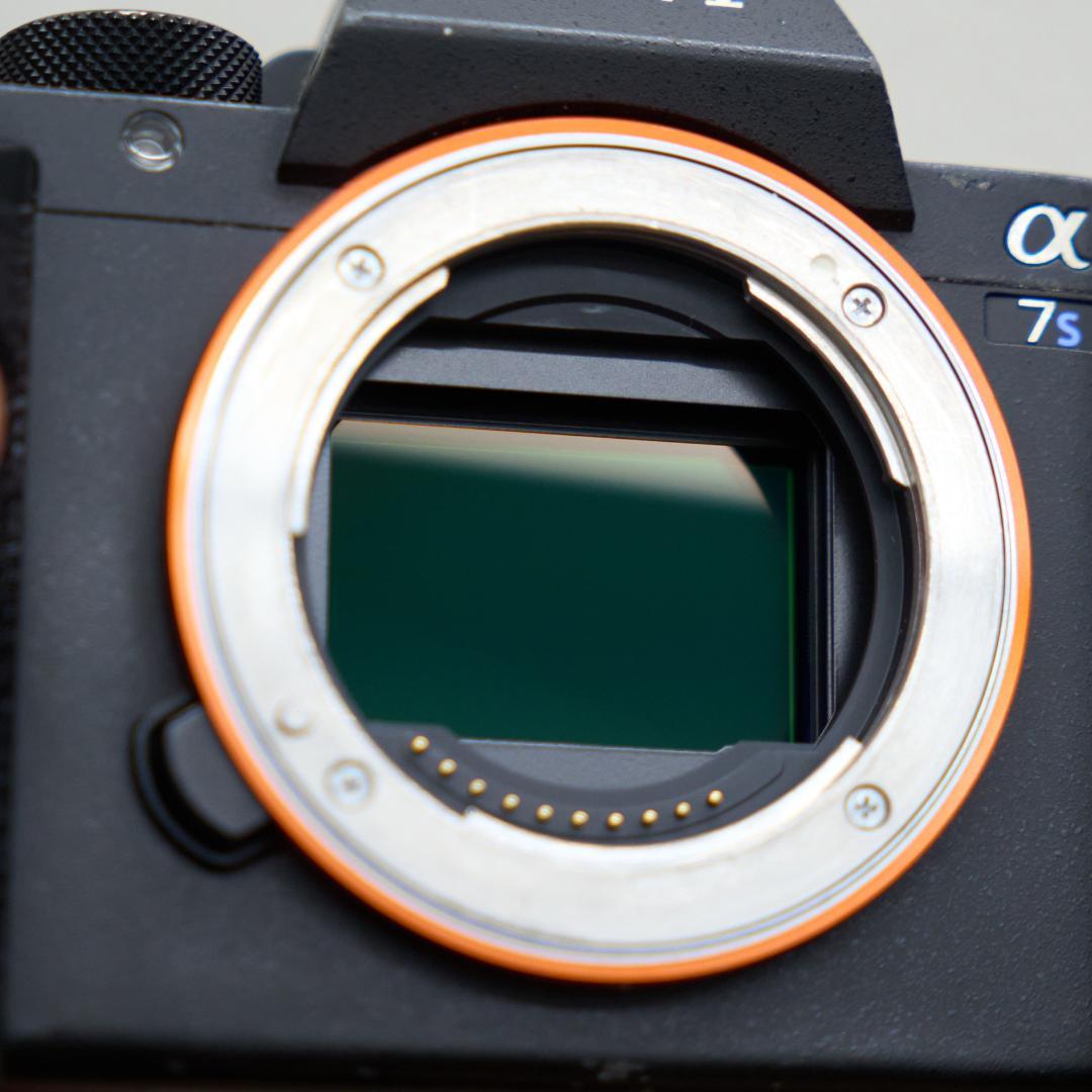 【すし】SONY α7S II 本体 バッテリー・充電器付き