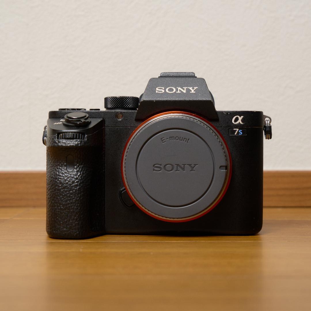 【すし】SONY α7S II 本体 バッテリー・充電器付き
