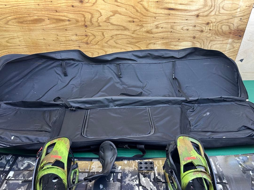 Burton Descendant160+CARTEL+ CSBボードケース