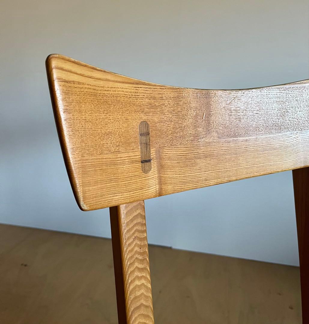 無垢材の椅子 タモ無垢材