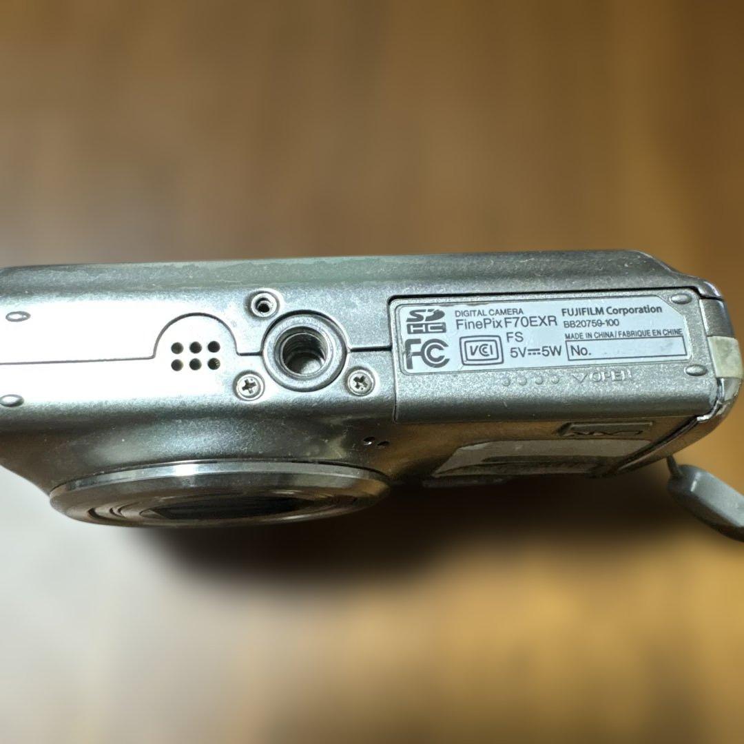 FUJIFILM finepix F70EXR などまとめ売り