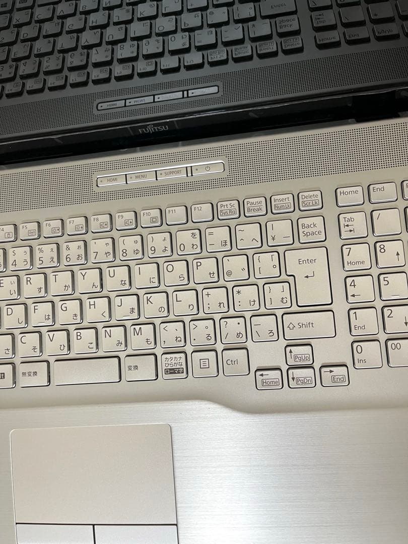 富士通LIFEBOOK FMVN90E2G