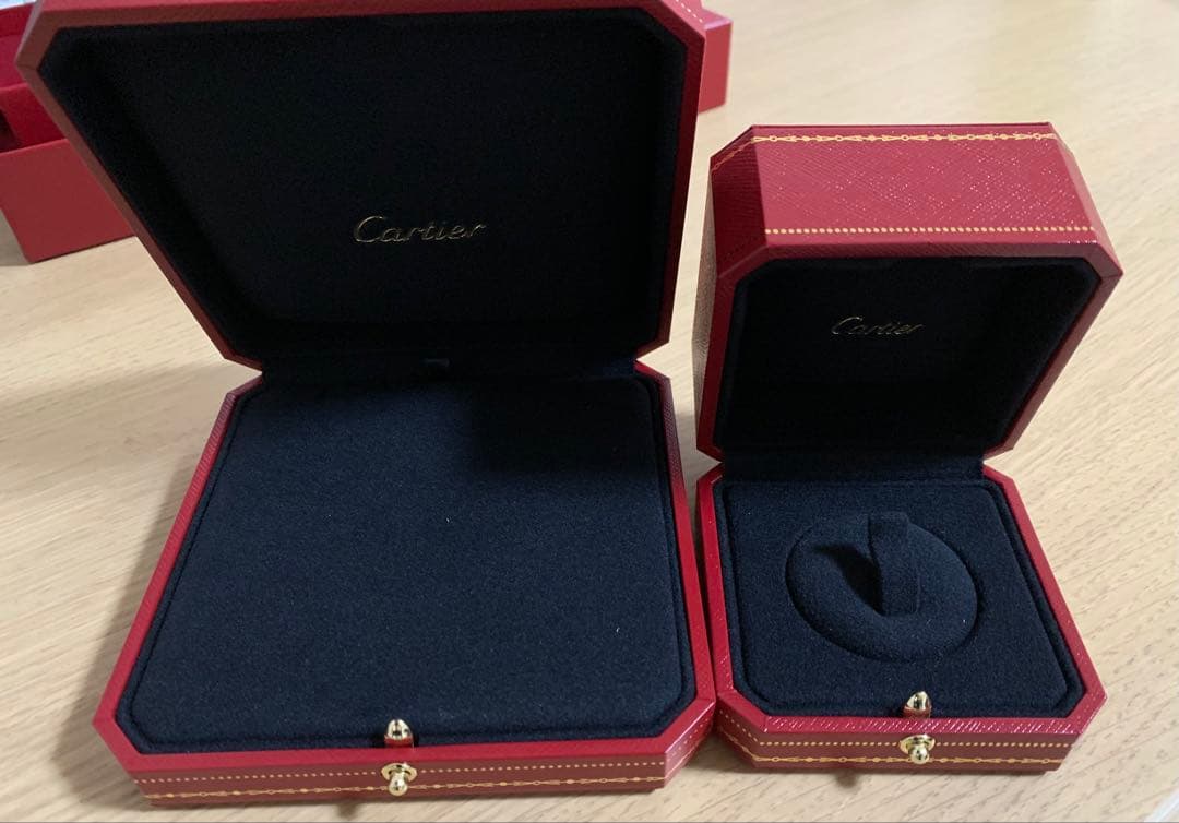 Cartier 空箱　ケース　ボックス　カルティエ
