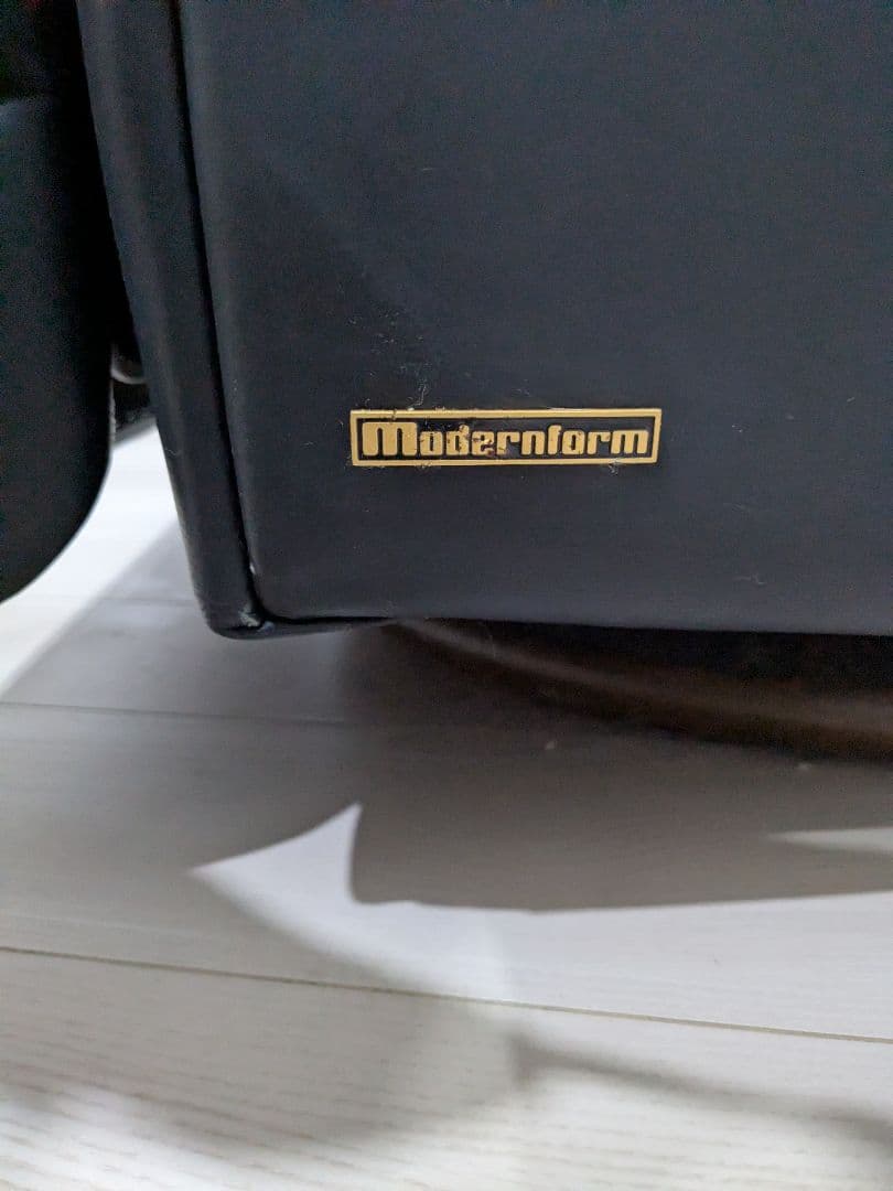 黒本革 1人掛けソファ　ロッキンチェア