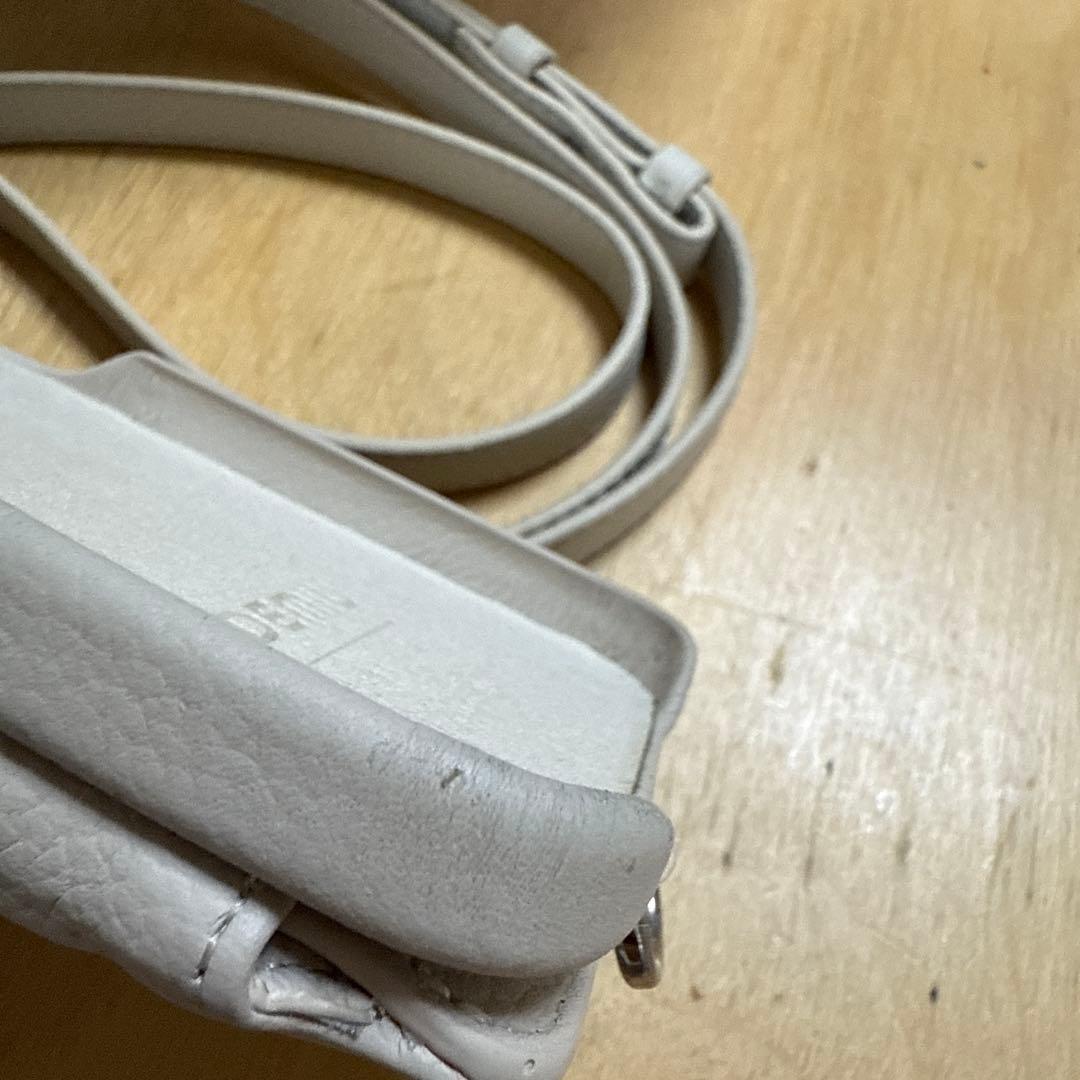 DEMIU ベージュ iPhone用ケース ストラップ付き