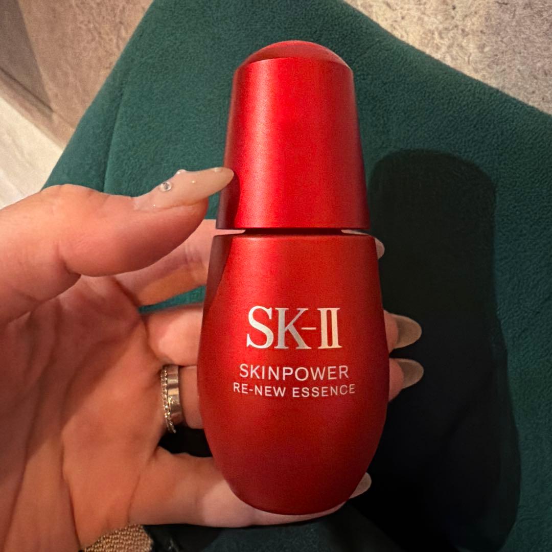 SK-II スキンパワーリニューエッセンス 美容液