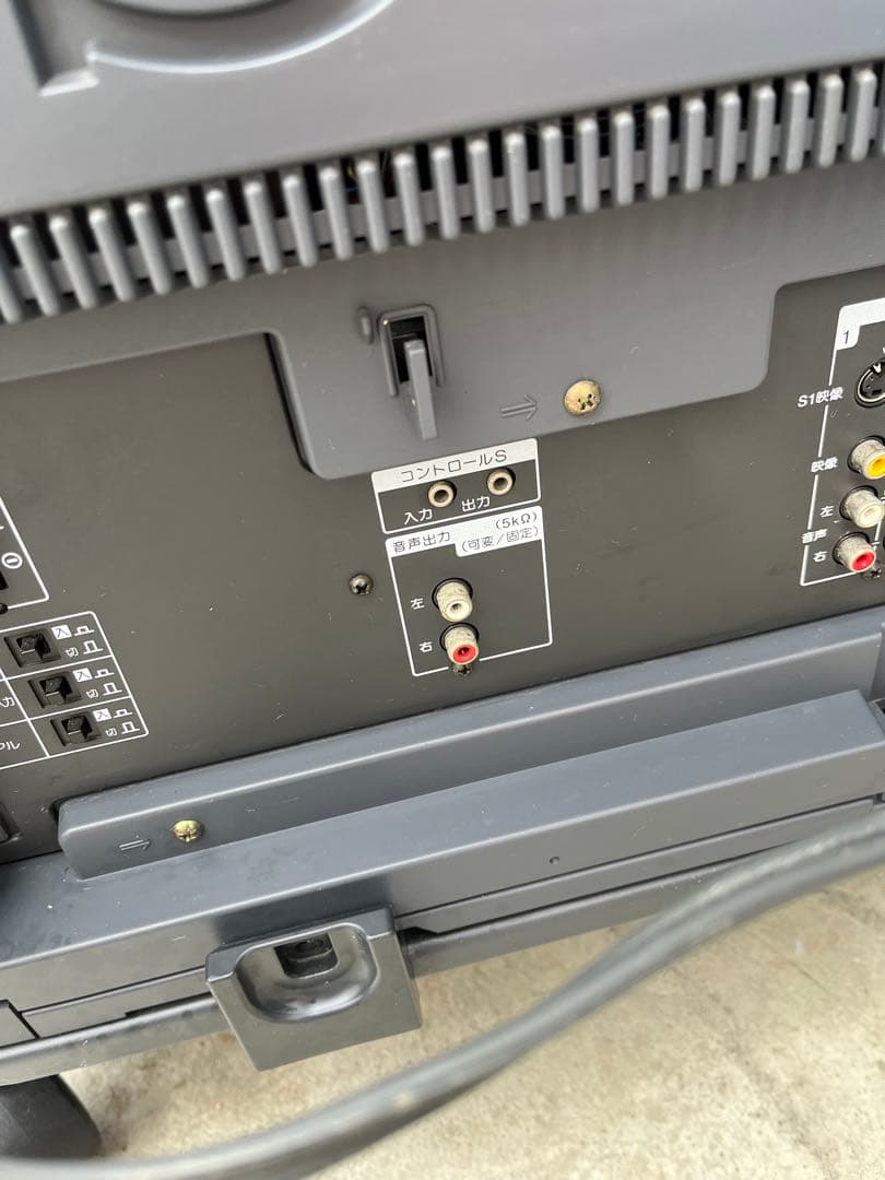 引き取り限定　SONY PROFEEL16×9 KX-32HV50