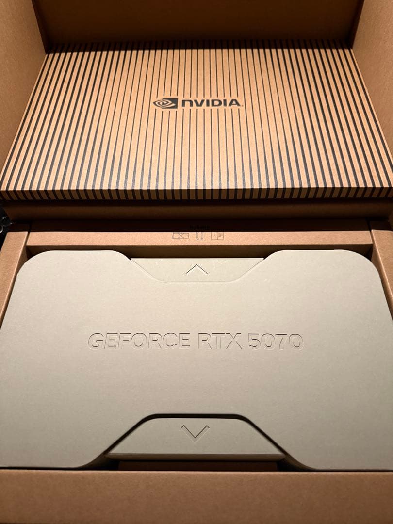 グラフィックボード・グラボ・ビデオカード RTX5070 Founders Edition