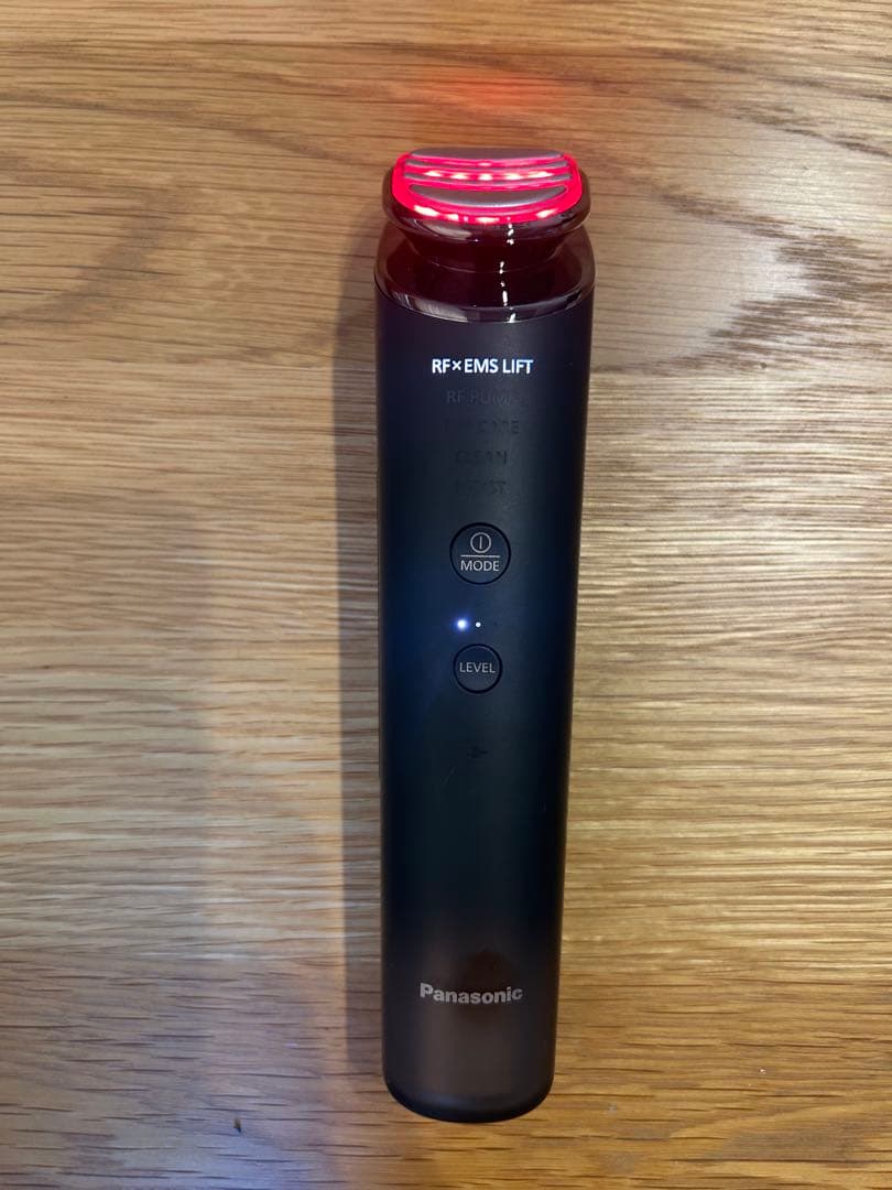 Panasonic VITALIFT 美顔器 EH-SR86-T