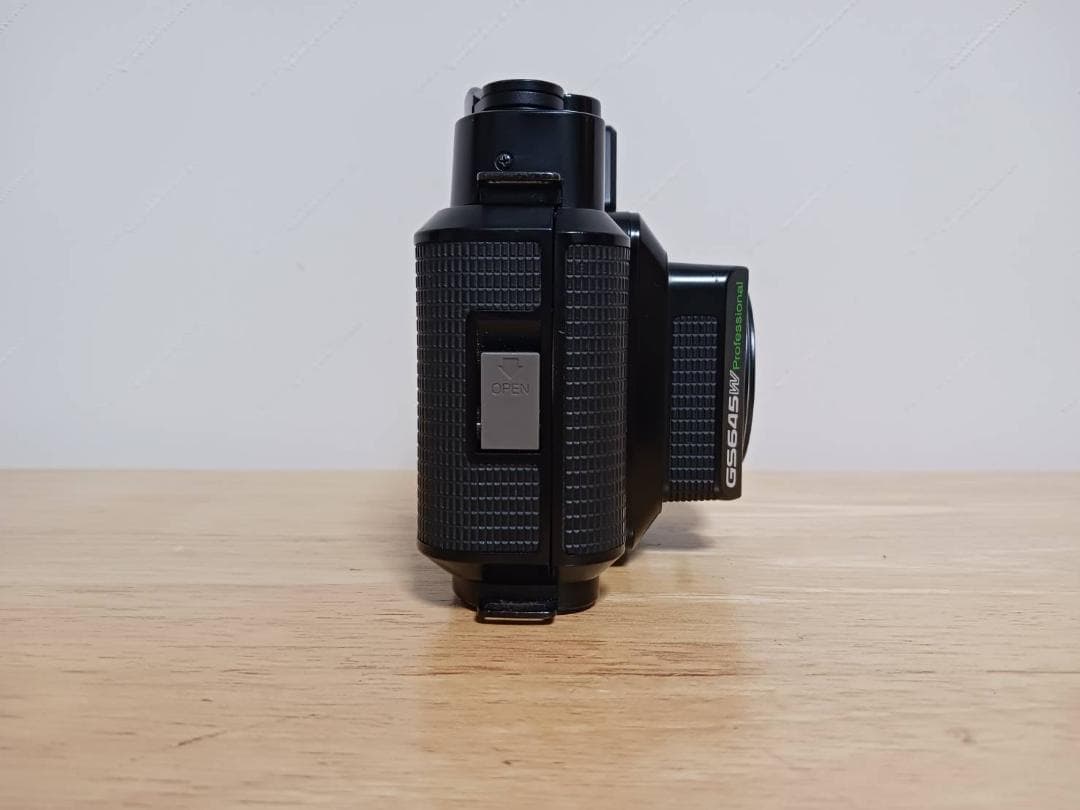 FUJICA GS645W　フィルムカメラ